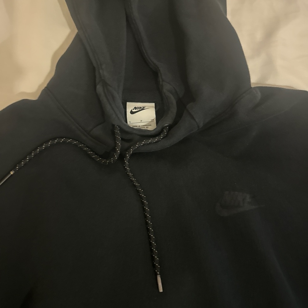 Black nike hoodie small